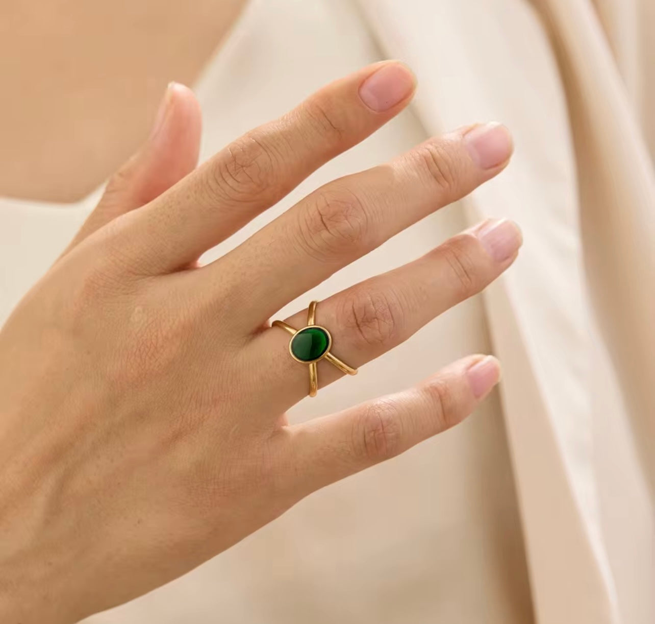 Lily Ring