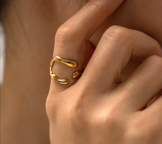 Daria Ring