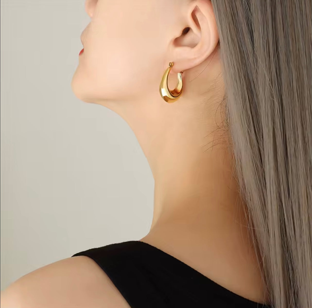 Lilly Earrings