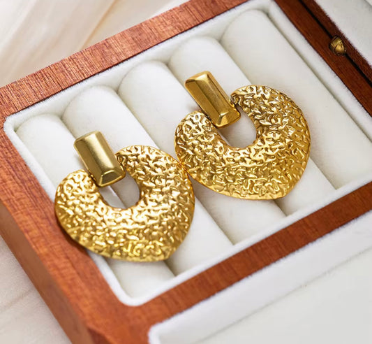 Leafy earrings